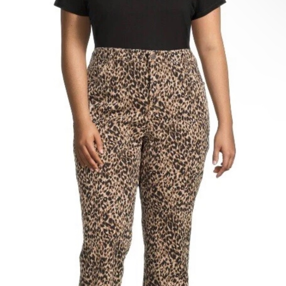 TERRA & SKY Womens Straight Leg Jean Size 18W Animal Print High Rise New